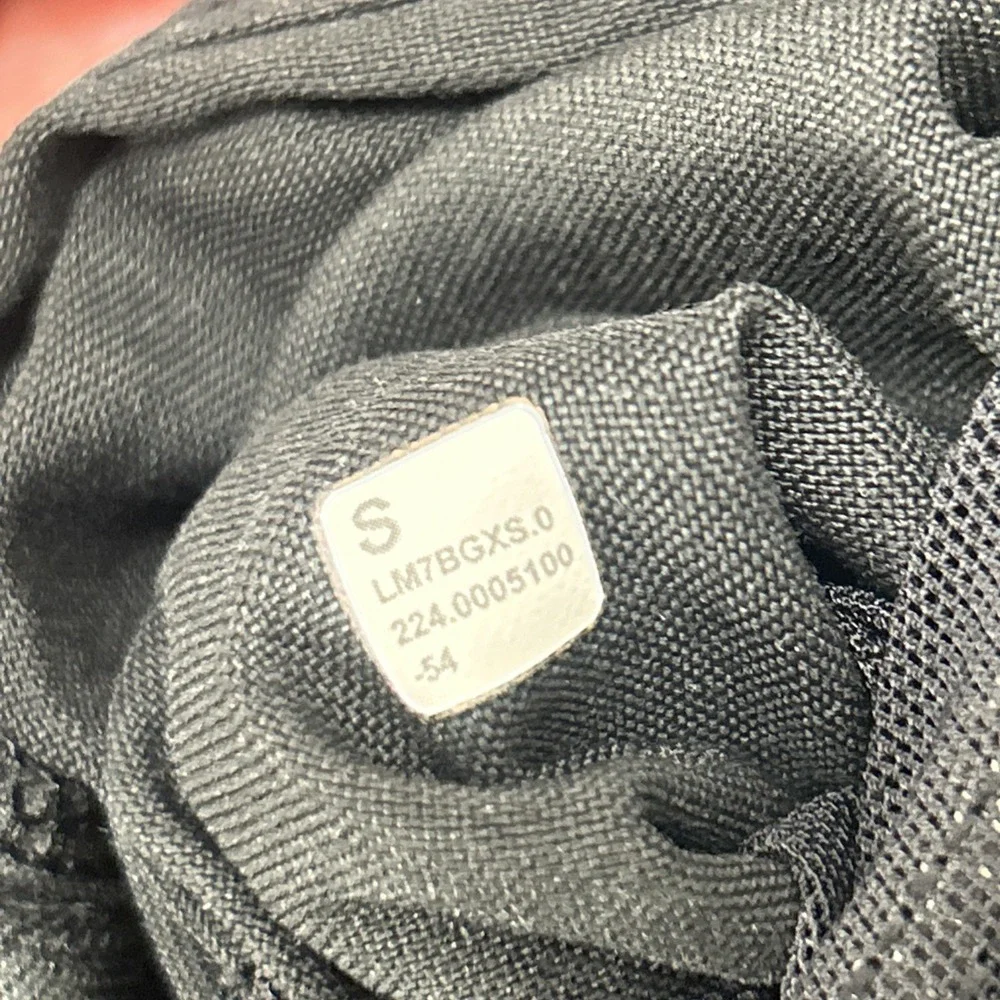 lululemon athletica please review